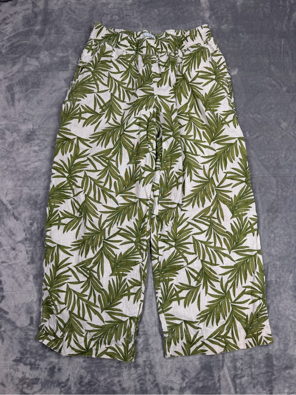 Nicole Miller 100% Linen Green Palm-Print Wide Leg Pants